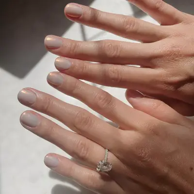 chrome polish manicure