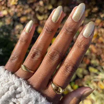 gold chrome nails