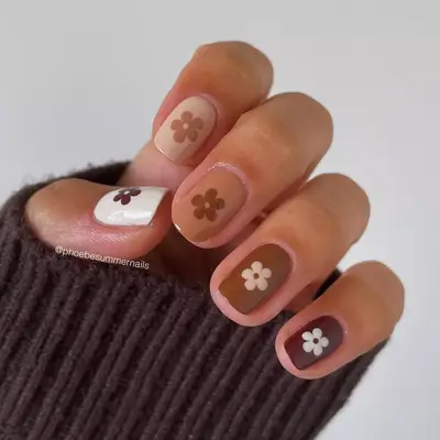 Flower power gradient nails