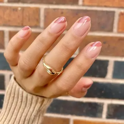 clear nails with Mauve Diagonal details 