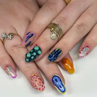 3D Abstract Mismatched Nails - MYM Beauty 3D Nails