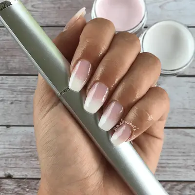 glitter nail gradient