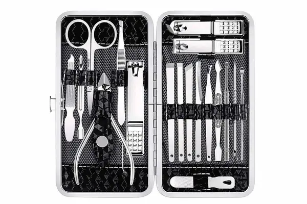 Yougai Manicure and Pedicure Kit 