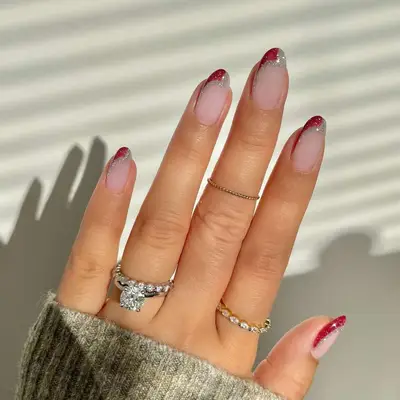 Red Velvet Minimalist Nails - MYM Beauty Red Velvet Nails