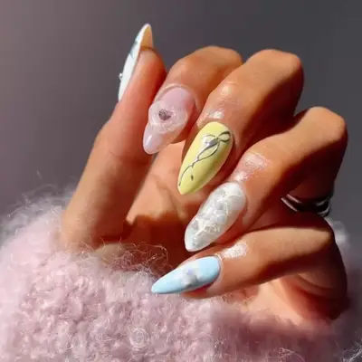 mismatched pastel manicure 