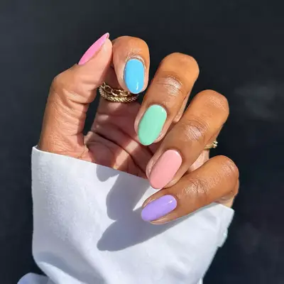 Easter egg Skittle manicure