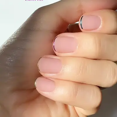 Multicolor micro rainbow chrome French mani 