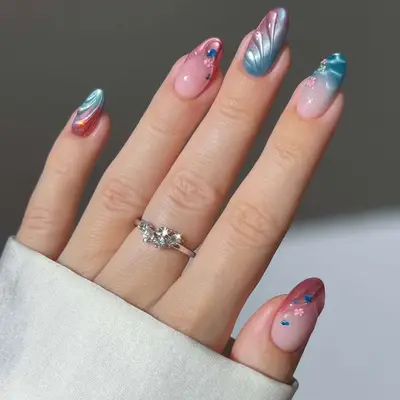 Long mermaid nails