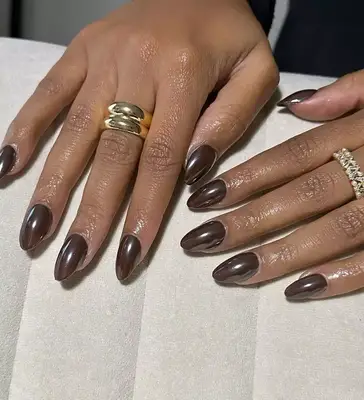 Chocolate glazed nails. 