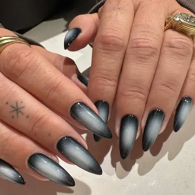 Black and White Aura Nails 