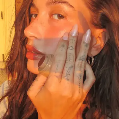 Hailey Bieber Pearl Nails