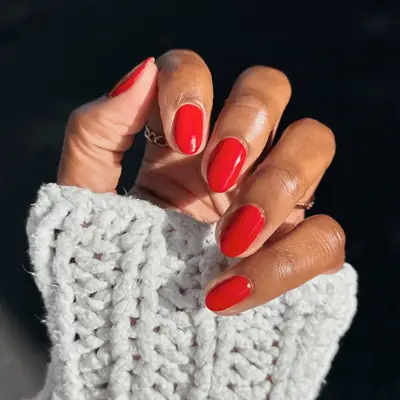 Short red nails