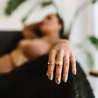 De 30 største neglendenser til dato