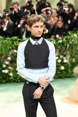 Troye Sivan attends The 2024 Met Gala Celebrating 