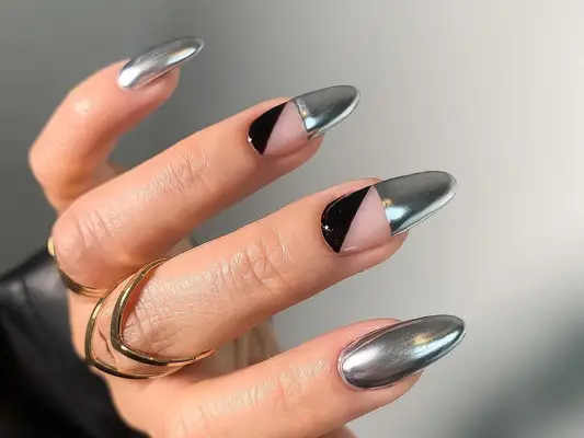 16 ideas de uñas cromadas de invierno para un mani festivo y esmerilado