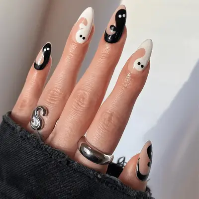 black and white halloween ghost nails 