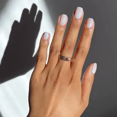 short sheer pink chrome nails