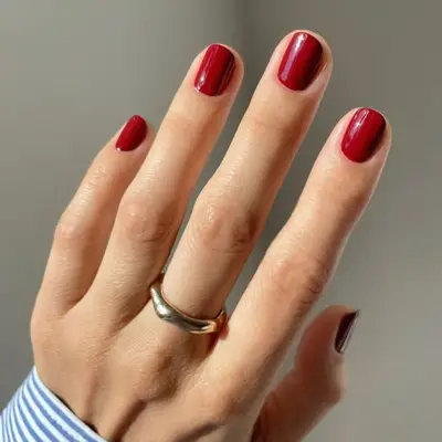 Candy apple red manicure