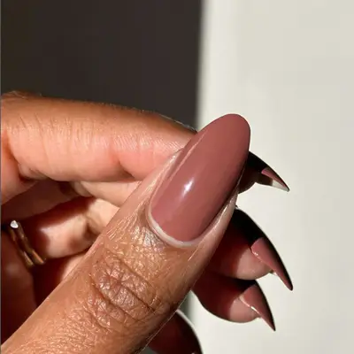 Burnt sienna manicure