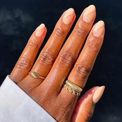 Neutral two-tone manicure on almond nails