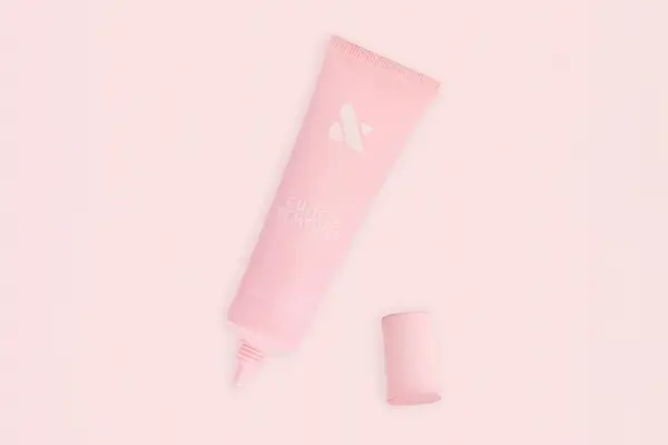 Olive & June Cuticle Remover