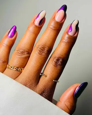 Mixed manicure with dark purple glitter French tips