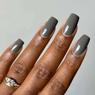 solid gray square manicure