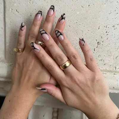 Black butterfly nails