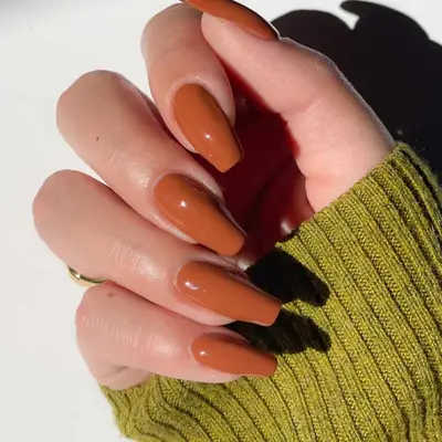 Solid Creamy Caramel Nails - MYM Beauty Caramel Nail Ideas