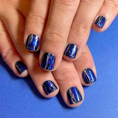 short blue square nails with chrome finish