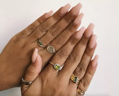 Nude coffin nails