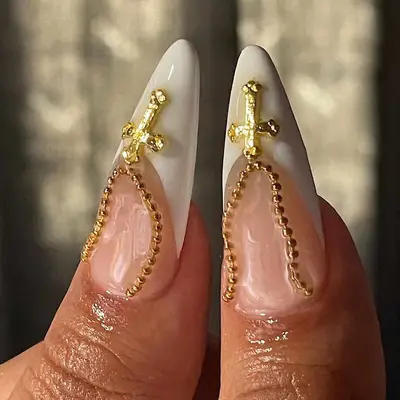 french tips with necklace charms