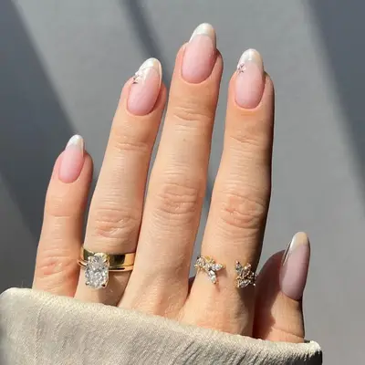 champagne floral nails