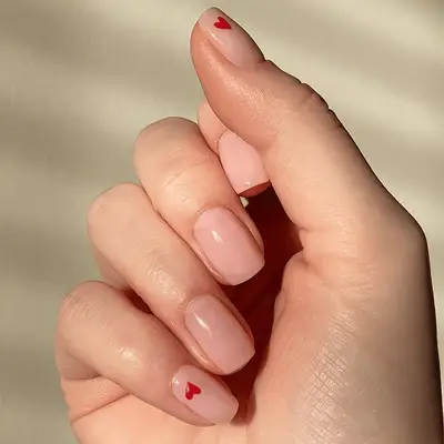 heart nails
