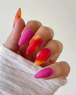 a sunset ombre manicure