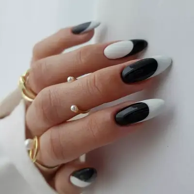 a black on white/white on black french manicure