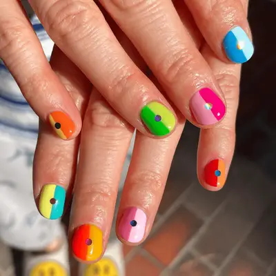 two-tone neon short nails with sequin accent