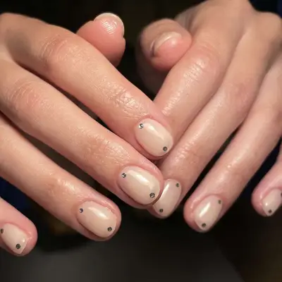 nude nails with nail gems