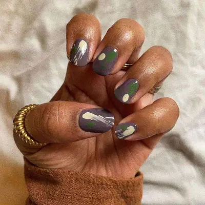 Charcoal abstract nail design