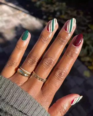 Candy striped nails