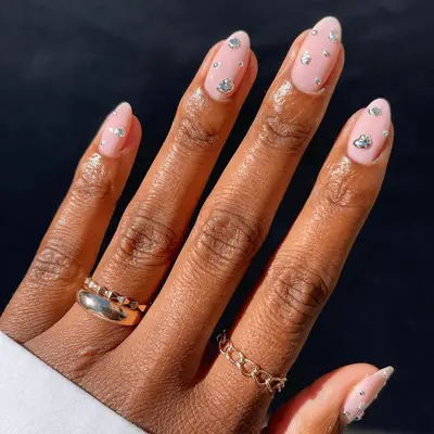 Cinderella Blue Chrome French - MYM Beauty Chrome Nail Ideas for April 