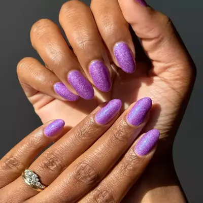 Model with light violet nails