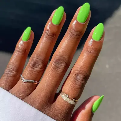 Neon green short nails
