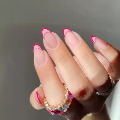 Negative space pink and red