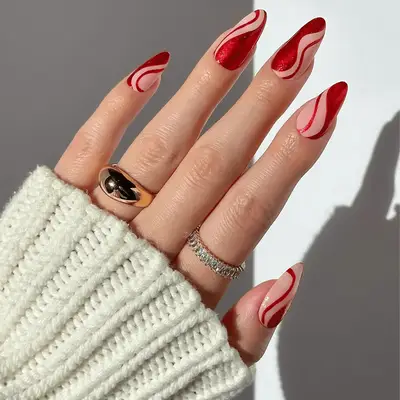 red swirl manicure