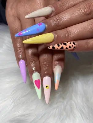 nails with multi graphic designs