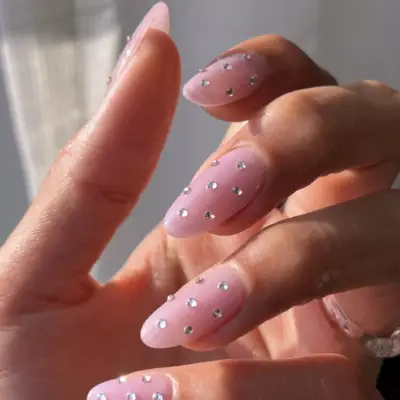 Pink jelly nails with rhinestones