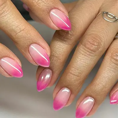 magenta manicures