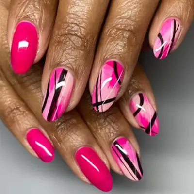 magenta manicure