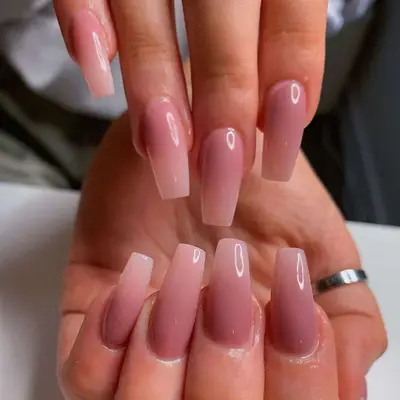 Dusty rose to light latte ombre short coffin nails